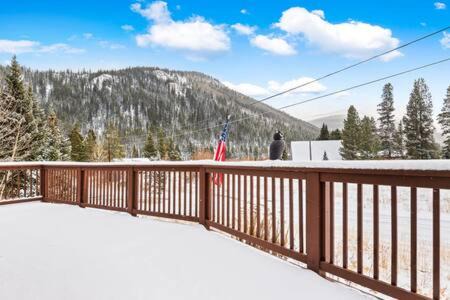 Blue Rock Springs House | 3BDR Mountain Retreat with Stunning Views