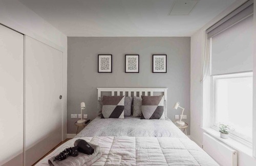 Soho Apartment | 3Bed Apartment in the Heart of SOHO