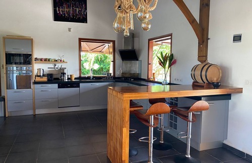 Lamentin Villa | 3bed villa, pool, spa and sauna