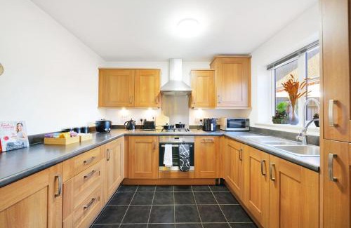 Little Chalfont House | 3Bedroom 5Bed 2Bath Ensuite Prv-Parkin x2