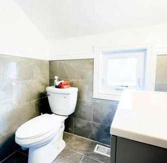 Niagara Falls House | 3BR House Near Falls, Casino & Attractions