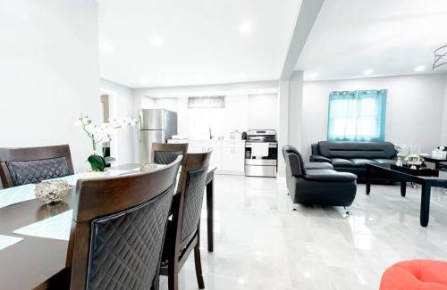 Niagara Falls House | 3BR House Near Falls, Casino & Attractions
