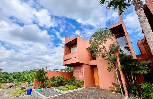 Beraban Villa | 3BR Rustic Terracota The Hum Villa Nyanyi