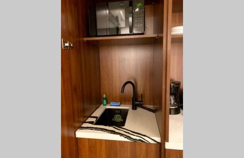 North Oakland Apartment | 3E-Cozy! Micro apartment! in Oakland, sleeps 1