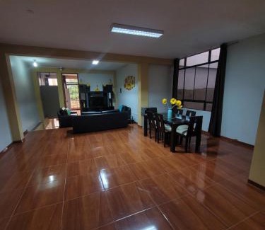 Oxapampa House | 3era Habitación Privada a 1 cuadra de la plaza de armas