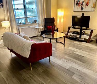 Downtown Atlanta House | 3H The Sweet Suite at Peachtree Towers