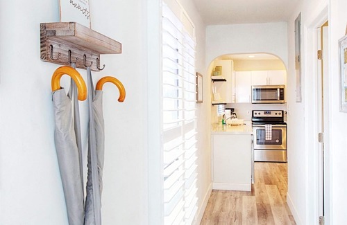 Survey Creek Apartment | 4 Apt Block for Large Groups | Sleeps 10 to 16!