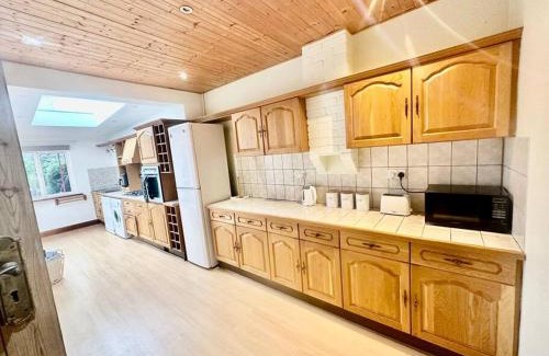 Lewisham House | 4 Bed house in Daneby Road,SE6