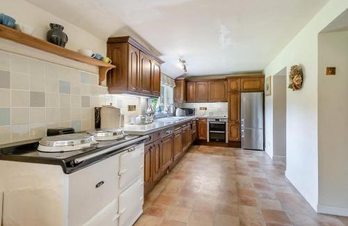 Harleston House | 4 Bed in St. Nicholas South Elmham oc-o32397