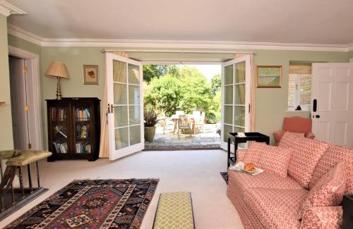 Ladock House | 4 Bed in Truro 75546