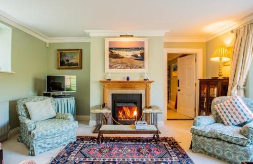 Ladock House | 4 Bed in Truro 75546