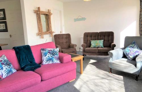 Ventnor House | 4 Bed in Ventnor IC169