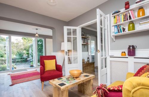 West Bexington House | 4 Bed in West Bexington DC149