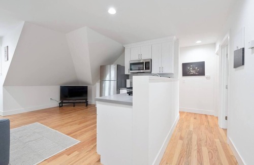Alameda Apartment | <4 BED > Quiet 3BR Nr Downtown/Food/Ferry