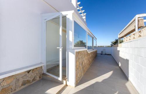 Jeronimo y Avileses y Balsicas de Arriba Villa | 4-Bed Villa La Vita e Bella-Private Pool & Terrace