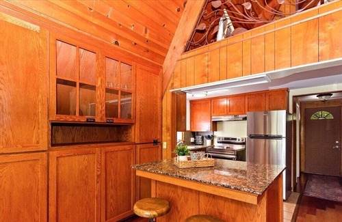 Forest Falls Cabin | 4 bedroom, 3 bath cabin with stunning views in Forest Falls