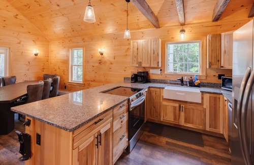 Campton Cabin | 4-bedroom/9 bed cabin in enchanting Campton's Waterville Valley Estates