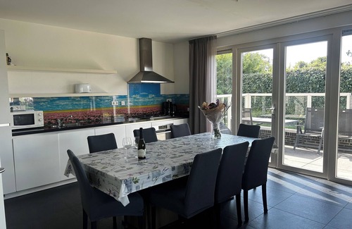 Julianadorp aan zee Cottage | 4 bedroom accommodation in Julianadorp aan Zee