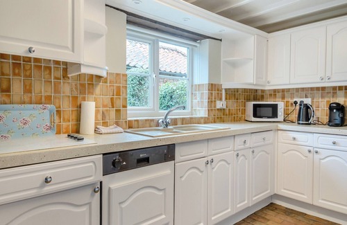 Swafield Cottage | 4 bedroom accommodation in Bradfield Common, near North Walsham