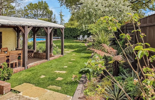 New Forest District Cottage | 4 bedroom accommodation in Lymington