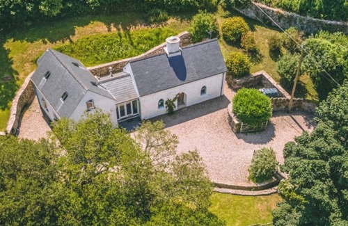 Manorbier Cottage | 4 bedroom accommodation in Manorbier