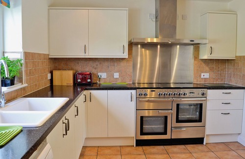 Bridport Cottage | 4 bedroom accommodation in Bothenhampton, near Bridport