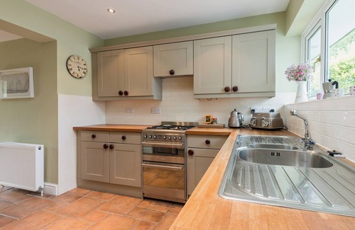 New Forest District Cottage | 4 bedroom accommodation in Burley