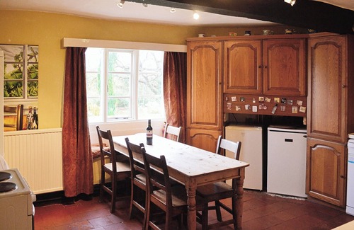 Newent Cottage | 4 bedroom accommodation in Newent