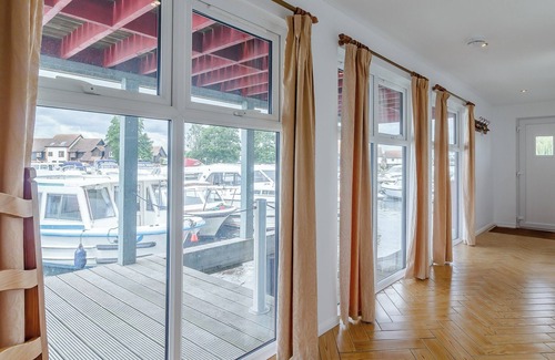 Hoveton Cottage | 4 bedroom accommodation in Wroxham