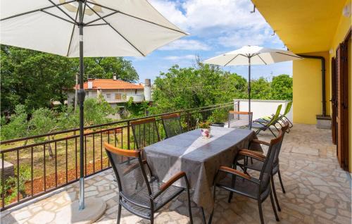 Kras House | 4 Bedroom Awesome Home In Kras