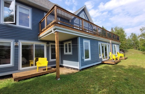 Humber Valley Ski Chalet | 4 Bedroom Lake View Chalet in the Exclusive Humber Valley Resort