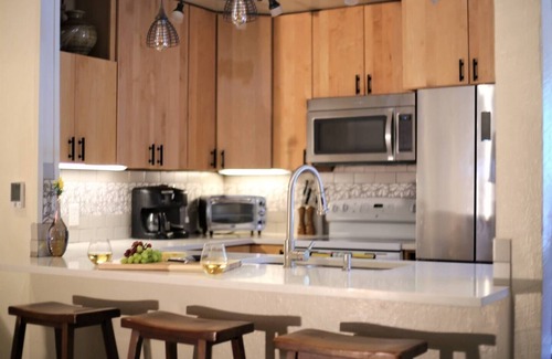 Truckee Ski Chalet | 4 Bedroom Chalet at Donner Lake. Monthly during Summer and Holidays.