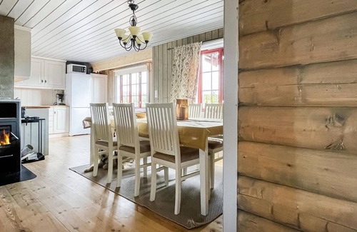 Sor-Aurdal House | 4 bedroom cozy home in Reinli