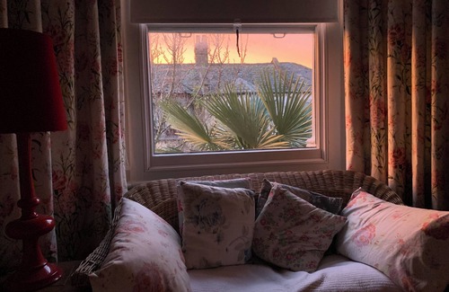 Shepherd's Bush House | 4 BEDROOM FAMILY HOME