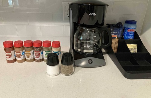 Como House | 4 Bedroom Home (5 Beds) I Lake Geneva