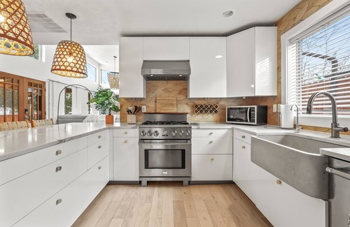 South Boise Village House | 4-bedroom house 2 Master Suites in fabulous Boise. AC, WiFi, Luxury, Foothills.