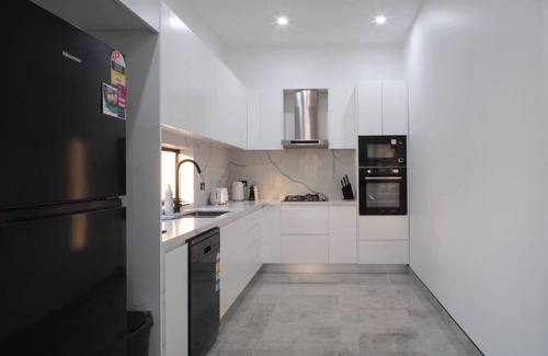 Marsden Park House | 4-bedroom house in brilliant Marsden Park with AC