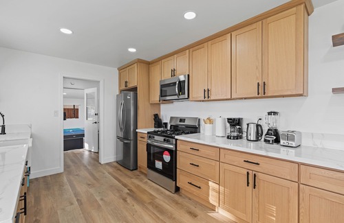 Redlands House | 4-bedroom house in fabulous Redlands with Pool & Game Room