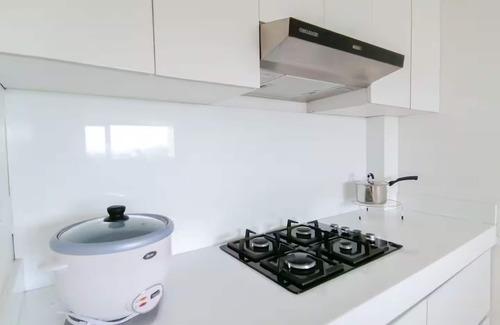 Manta House | 4-bedroom House in Manta with WiFi, AC. Security 24/7