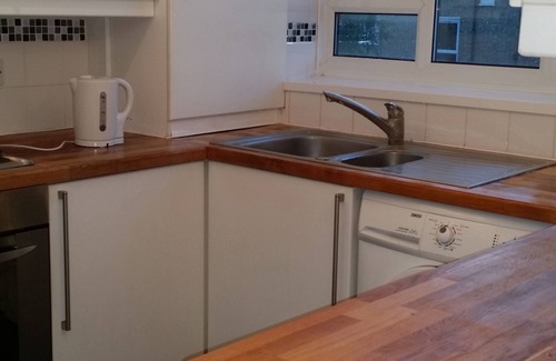 Blackheath Condo | 4 Bedroom maisonette only 2 minutes from Blackheath train station SE3 9LN