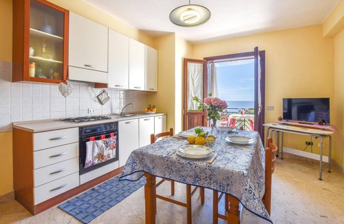 Trappeto Apartment | 4 bedroom nice apartment in Trappeto