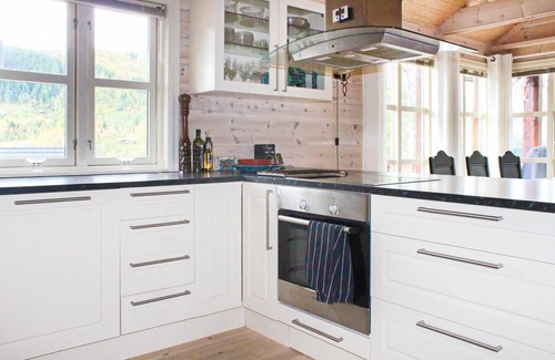 Sogndal House | 4 bedroom nice home in Sogndal