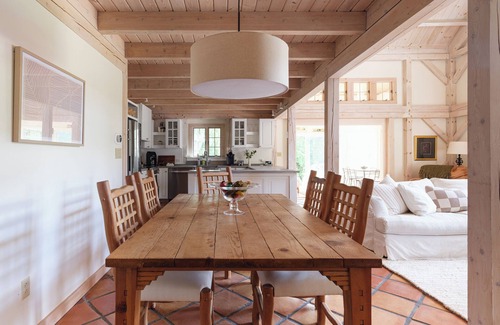 Canaan House | 4-bedroom Queechy Lake House with Private Dock and Fire Pit