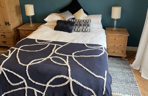 Notre-Dame-du-Rocher House | 4 bedroom17th century home with pool