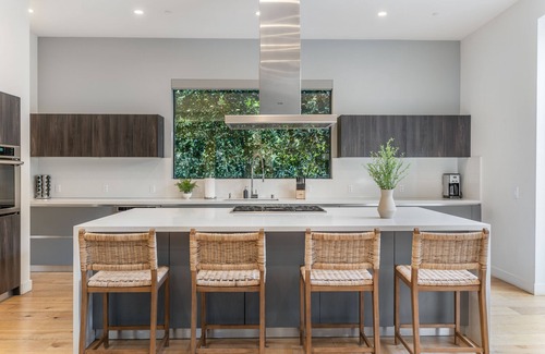 Melrose House | 4 bedrooms, 5 beds Villa K