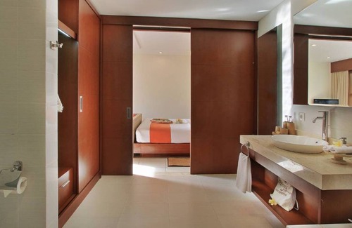 Ubud City-Centre Cottage | 4 Bedrooms Building In The Center of Ubud