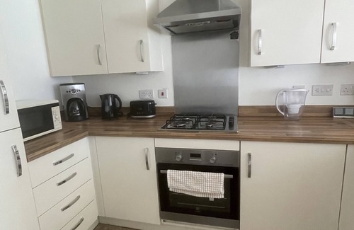 Coventry House | 4 bedrooms house in the heart of Coventry