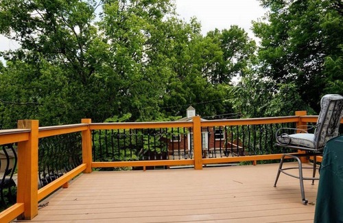 Bonnycastle Condo | 4 bedrooms in Highlands Bardstown
