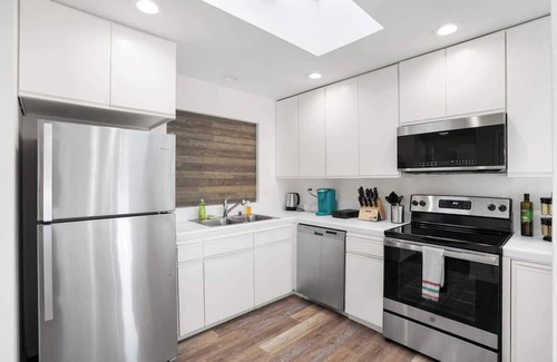 Sharp Park Apartment | 4 beds Private Unit Near BeachWalk, Golf, Trail