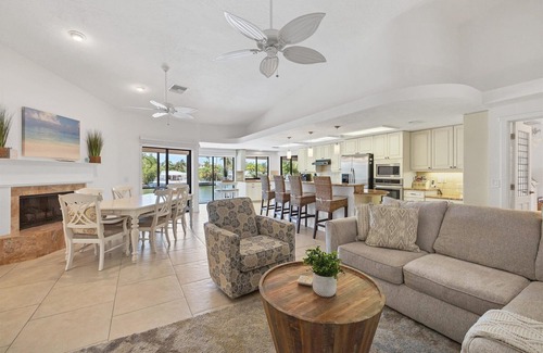 Saint Armands Key House | 4 BR/3 BA Lido Canal Home by FVC